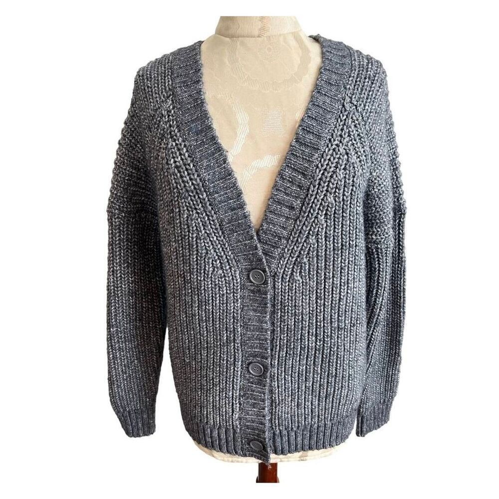 Olivia Sky Women's Heather Blue Poly/Acrylic/Nylon Knit Button Down V-Neck Cardi
